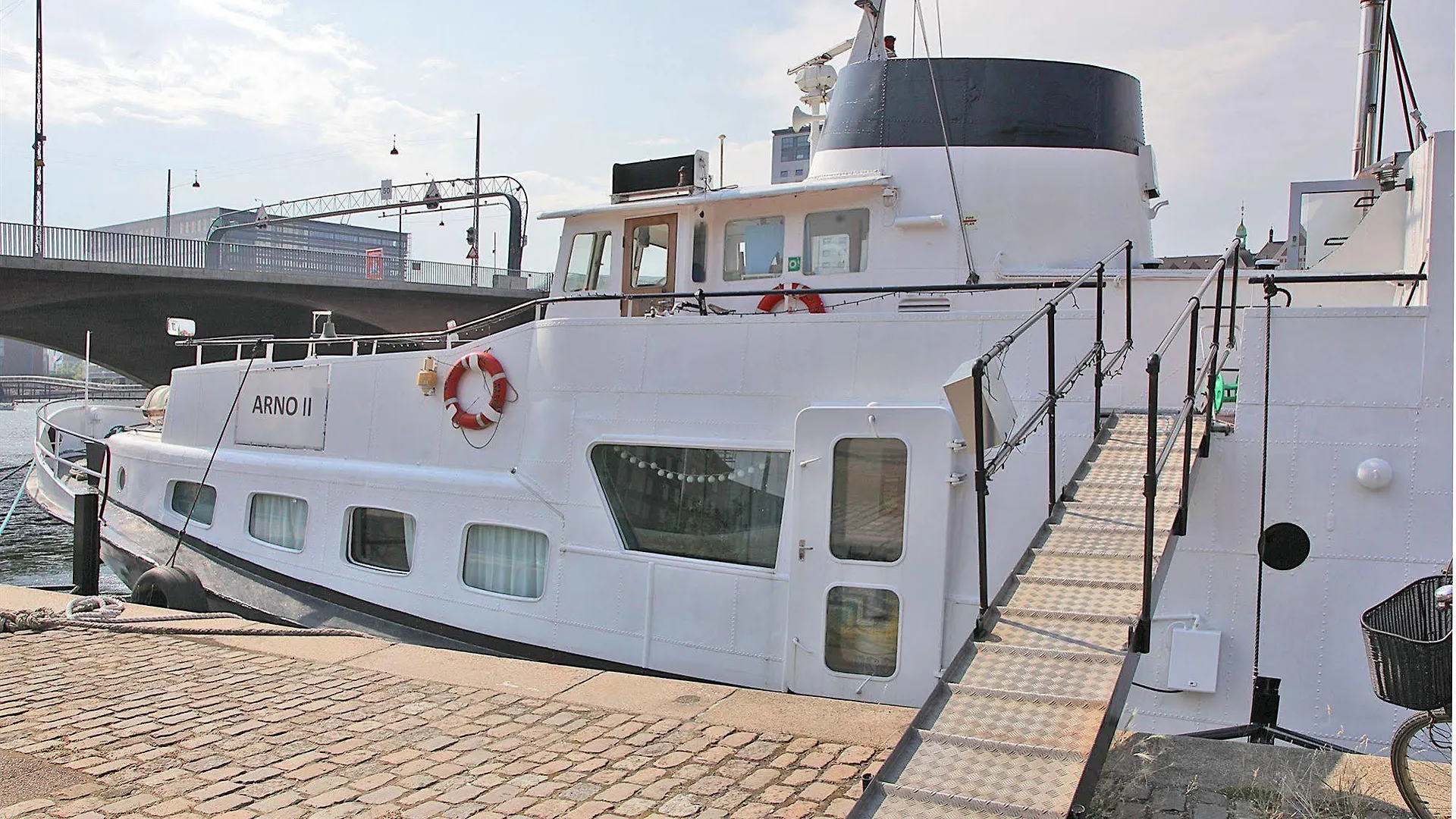 Copenhagen Houseboat Hotel Denmark