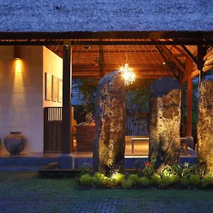 Villa Kayu